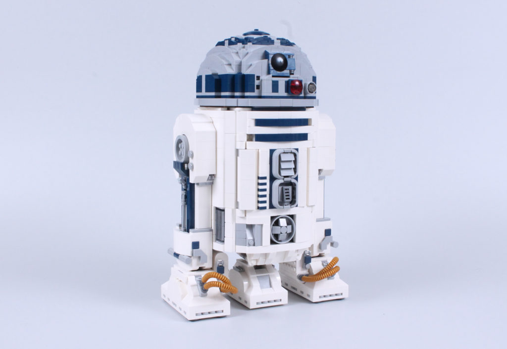 LEGO Star Wars 75308 R2 D2 review 3