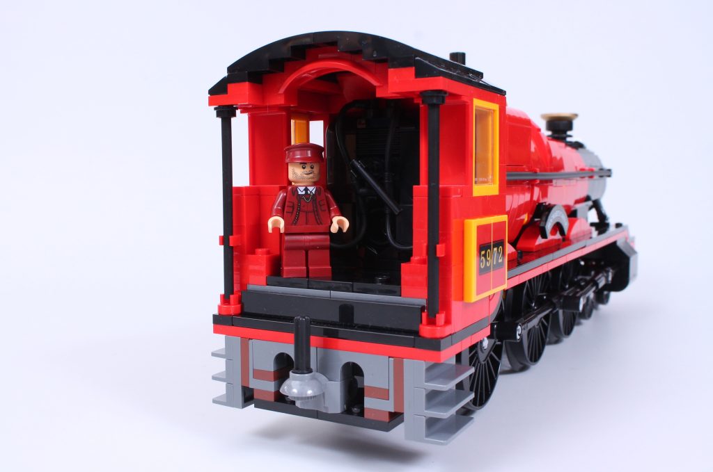 LEGO Harry Potter 76405 Hogwarts Express Collectors Edition review 13 1024x679