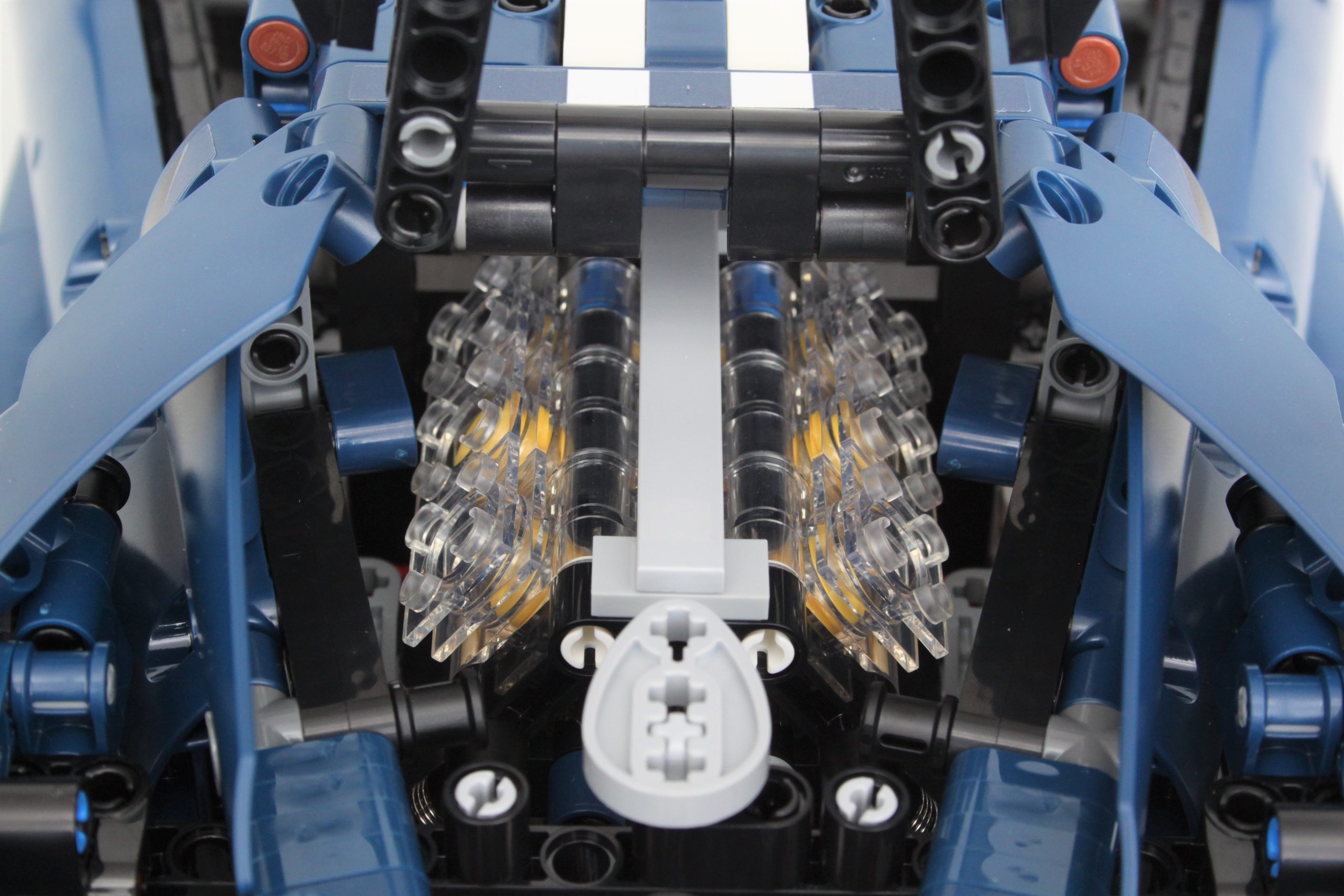 LEGO Technic 42154 2022 Ford GT review 17 scaled