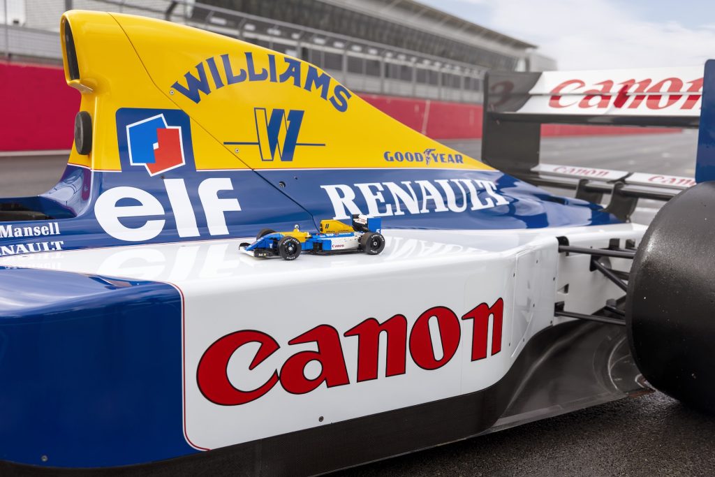 LEGO Icons 10353 Williams Racing FW24B Nigel Mansell 7 1024x683