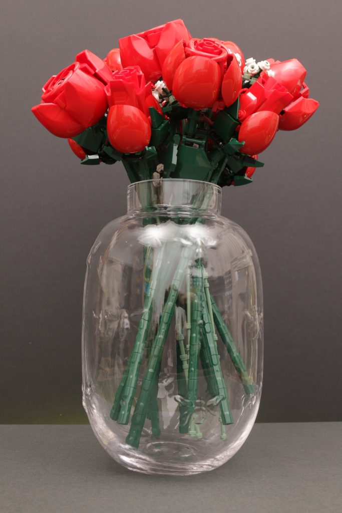 LEGO Botanical Collection 10328 Bouquet of Roses review 26i 683x1024