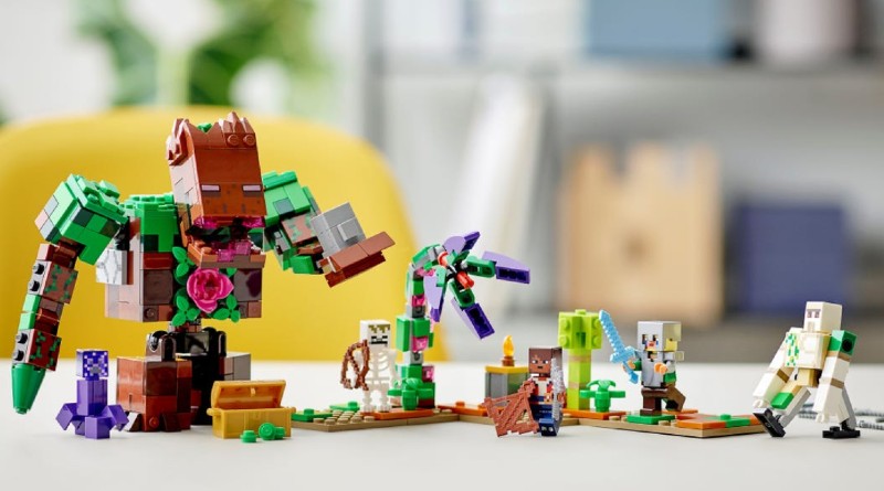 Get ready to block with the summer 2021 LEGO Minecraft sets