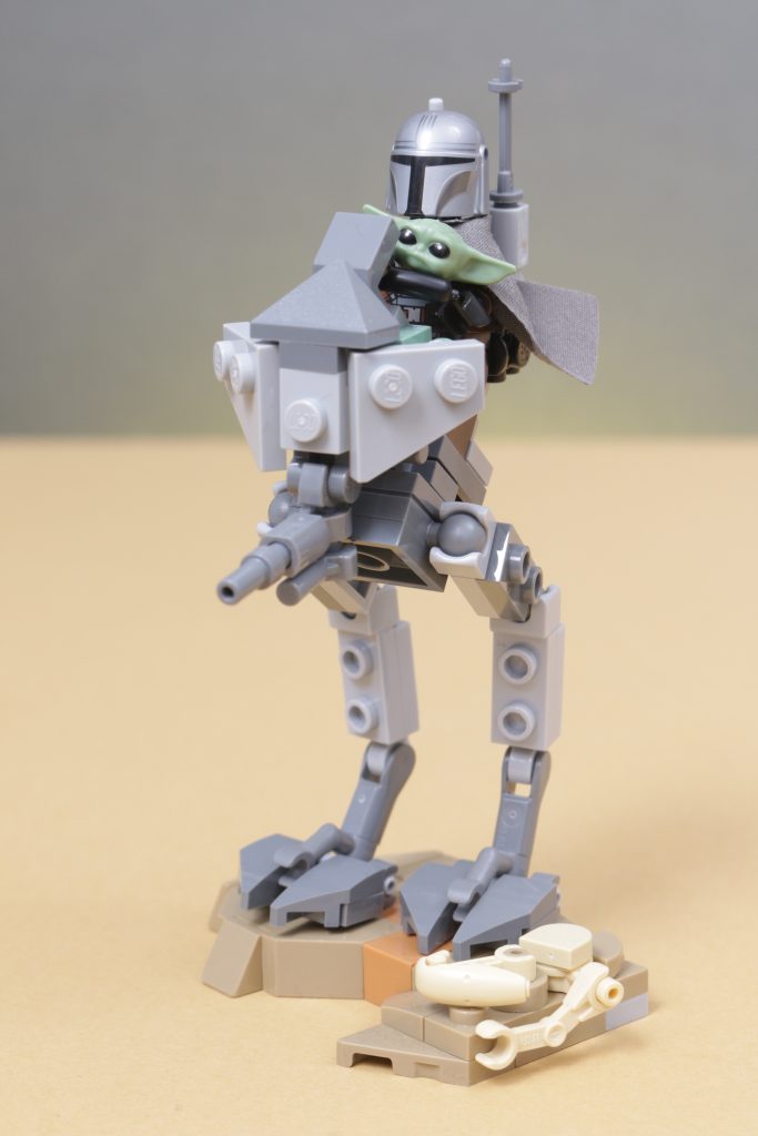 Custom LEGO Star Wars MOC AT RT 501st 327th Clone Troopers build 44 683x1024