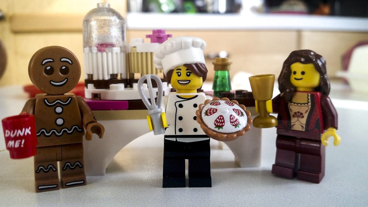 Brick Pic of the Day: Tasty treats
