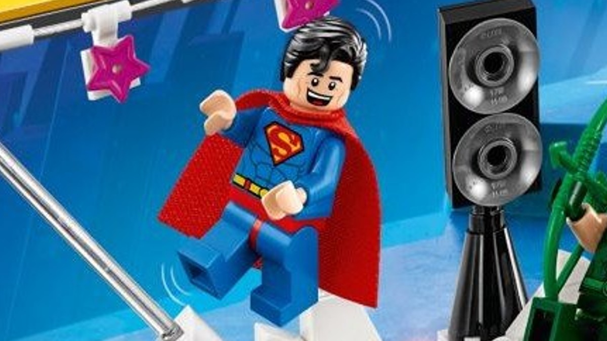 Rumoured LEGO DC Superman mech could be more exciting than expected