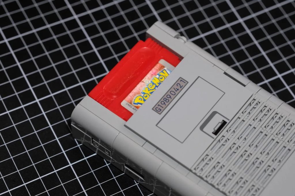 Natalie the Nerd Working LEGO Game Boy 3 1024x683