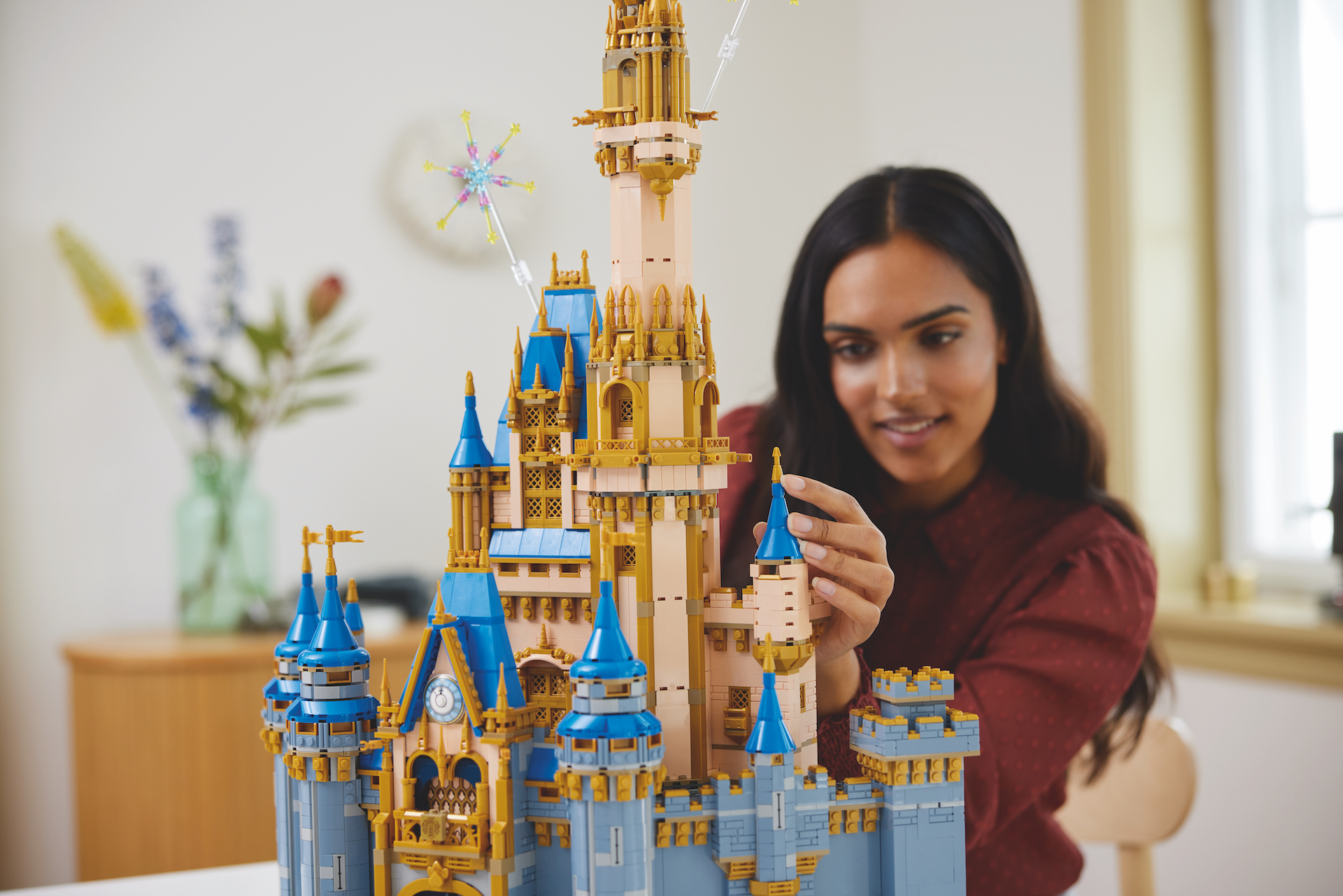 LEGO Disney 100th anniversary 43222 Disney Castle 40