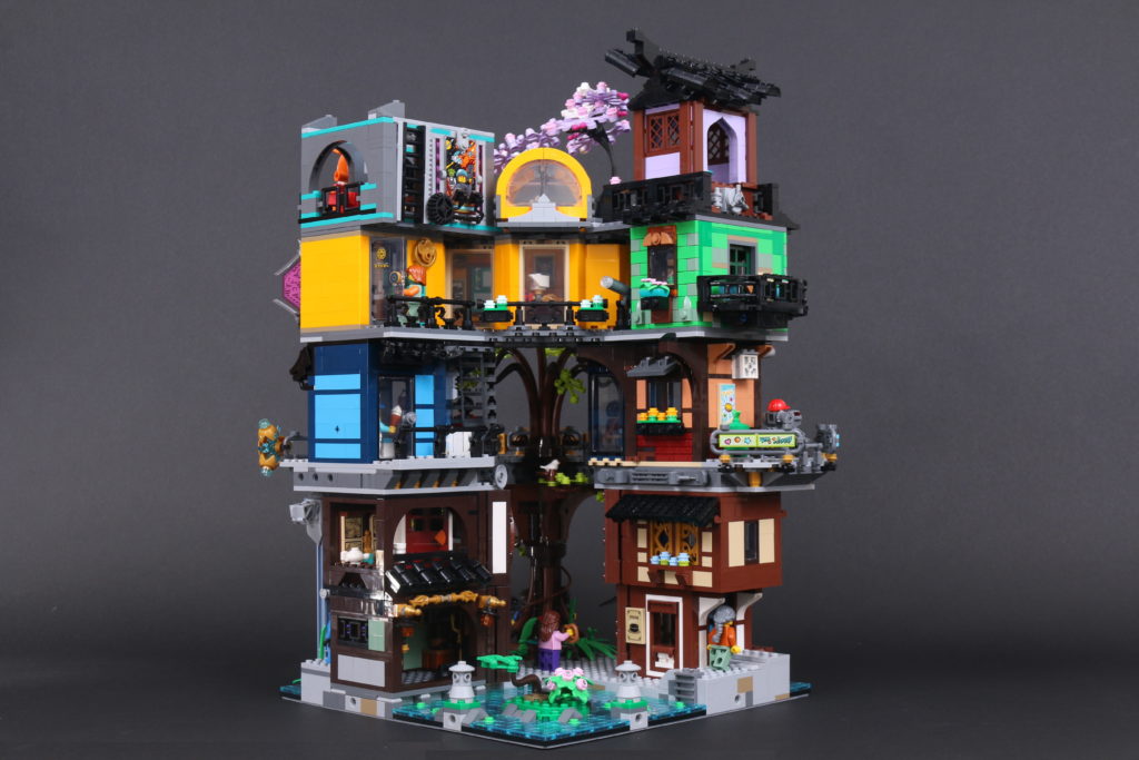LEGO NINJAGO 71741 NINJAGO City Gardens review 96