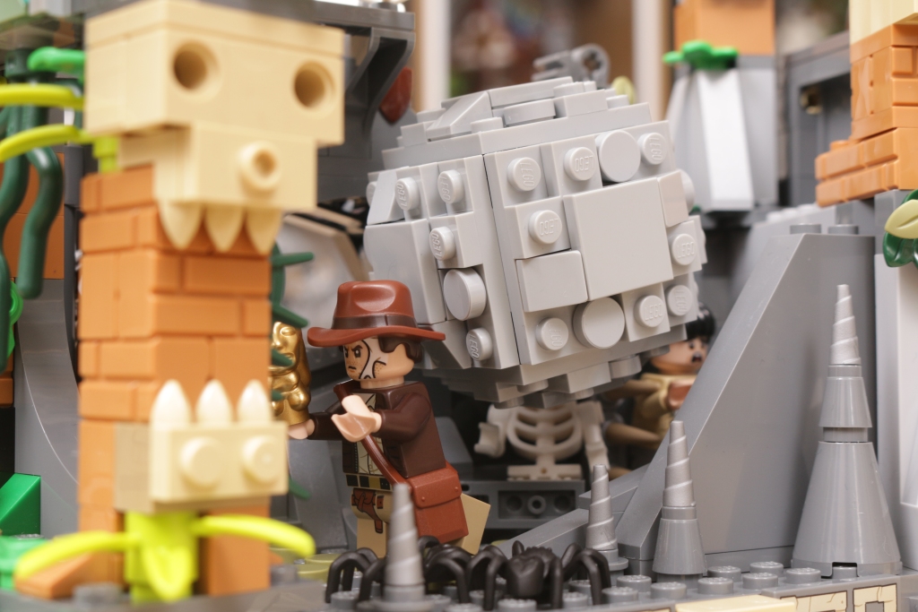 LEGO Indiana Jones 77015 Temple of the Golden Idol review 48 1024x683