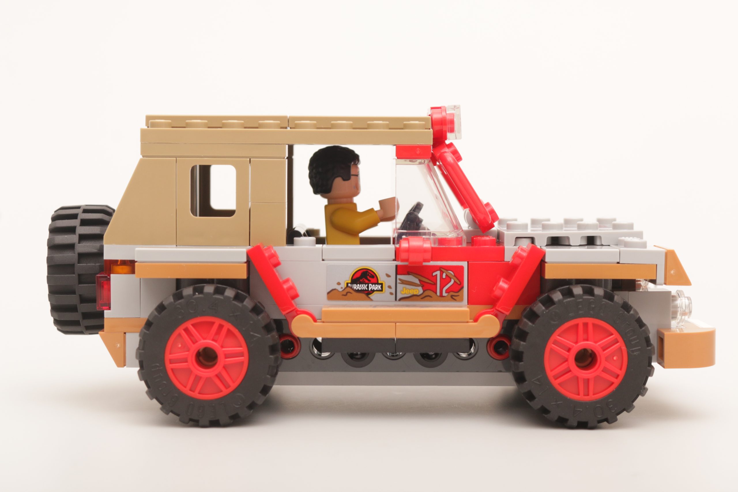 LEGO Jurassic Park 76958 Dilophosaurus Ambush review 5 scaled