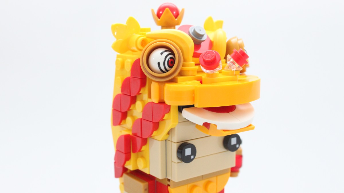 LEGO BrickHeadz 40540 Lion Dance Guy review