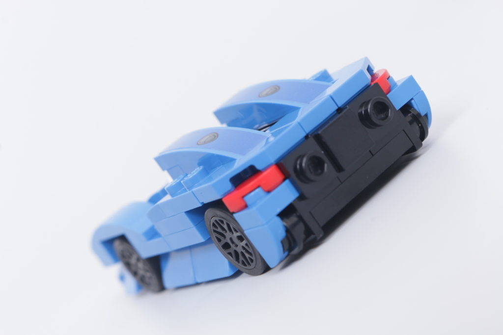LEGO Speed Champions 30343 McLaren Elva GWP review 4