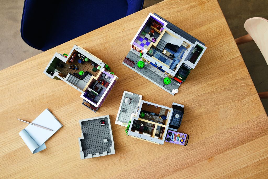 LEGO 10278 Modular Buildings Collection Police Station 41