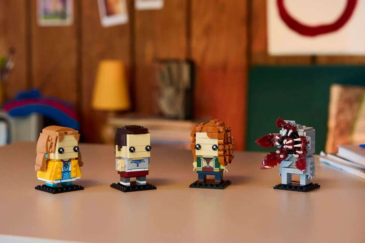 LEGO BrickHeadz Stranger Things 40879 Eleven Max Demogorgon and Holly Figures 8 1200x800