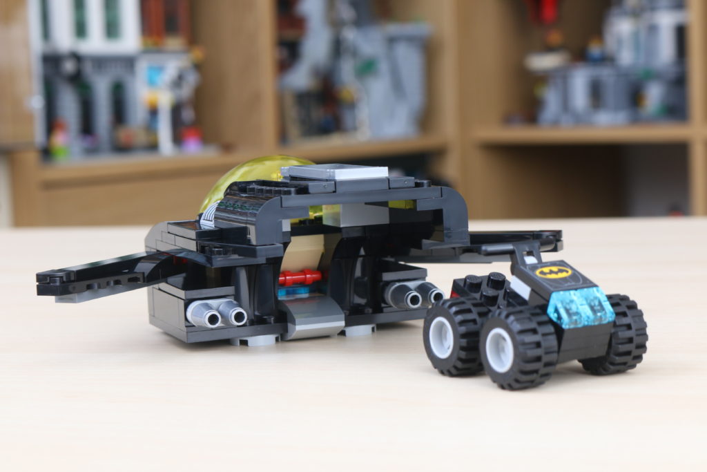 LEGO Batman 76160 Mobile Bat Base review 16