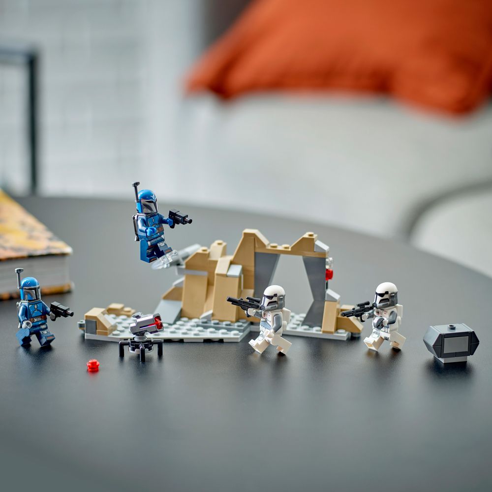 LEGO Star Wars 75373 Ambush on Mandalore Battle Pack 8