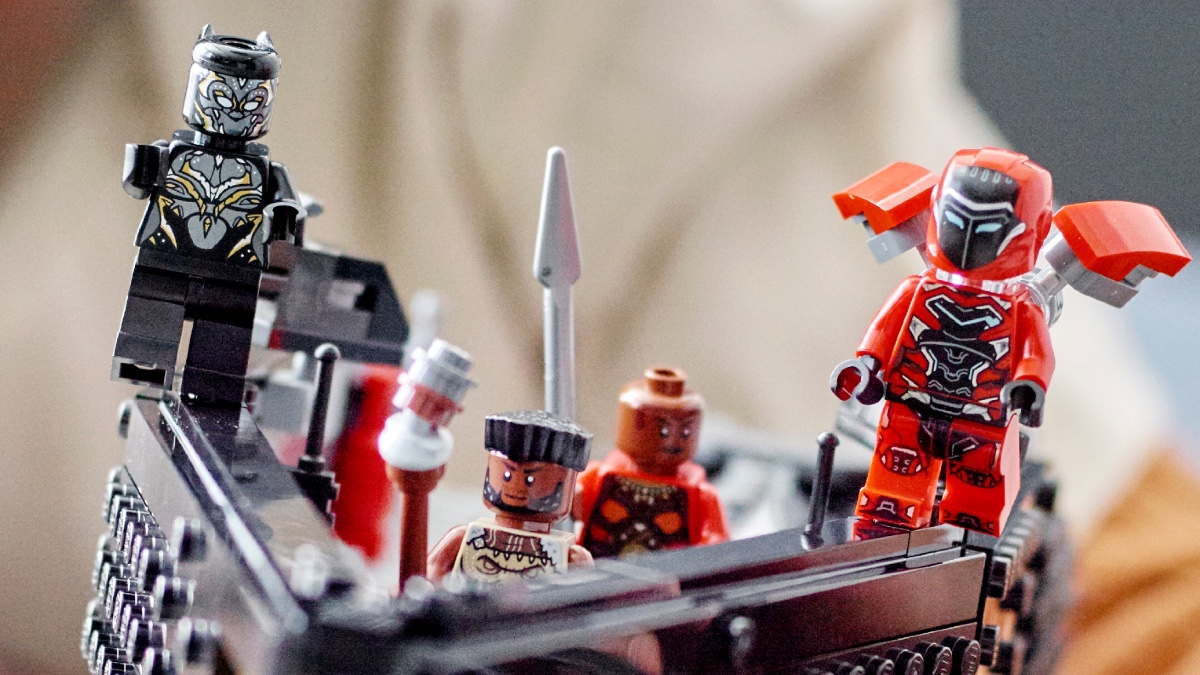 LEGO Marvel 76214 Black Panther: War on the Water officially revealed