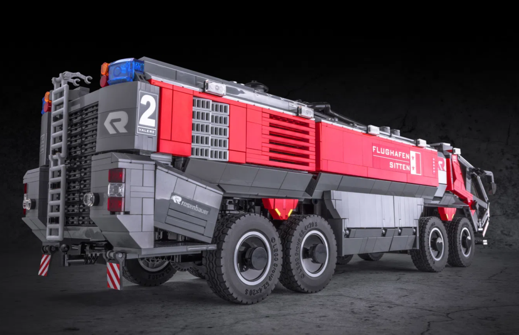 LEGO Ideas AIRPORT FIRETRUCK ROSENBAUER PANTHER 8X8 4