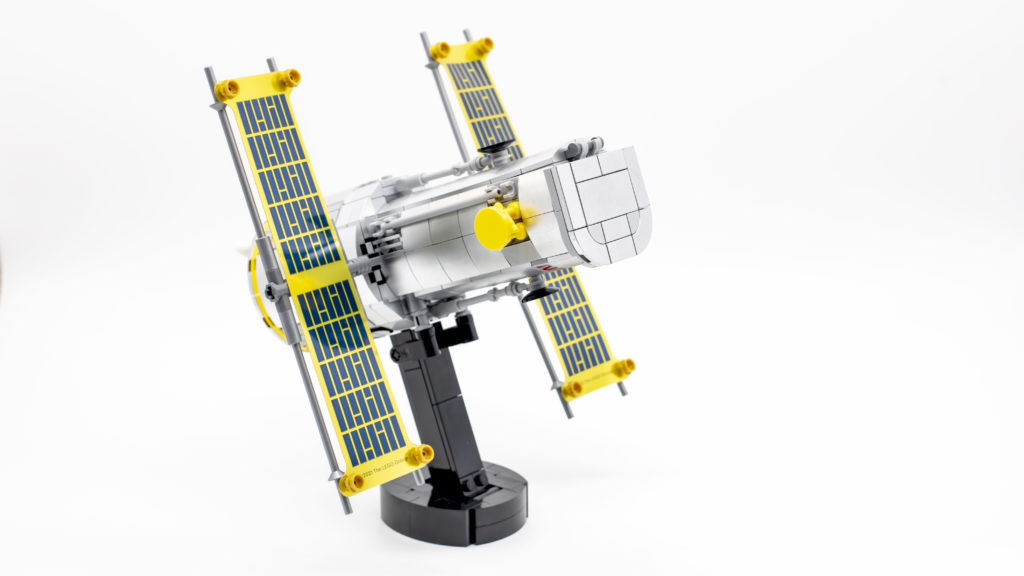 Lego Creator Expert 10283 NASA Space Shuttle Discovery 14