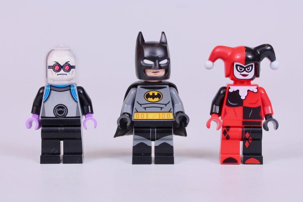 LEGO Batman 76274 Batman with the Batmobile vs. Harley Quinn and Mr. Freeze critique 12 1024x683