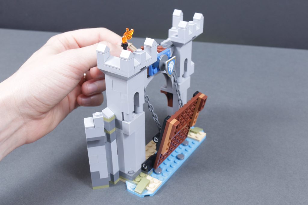 LEGO Creator 3 in 1 31168 Medieval Horse Knight Castle review 42 1024x683