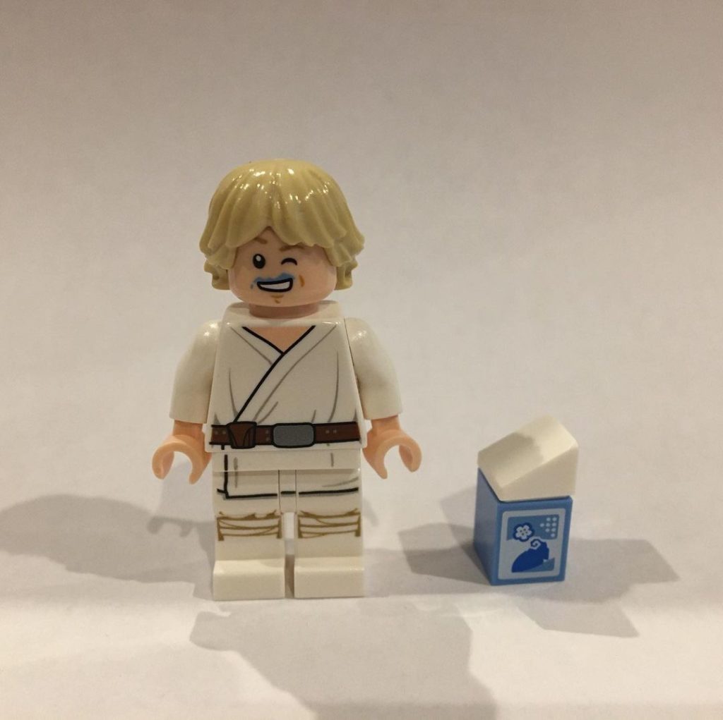 LEGO Star Wars The Skywalker Saga Blue Milk Luke 2