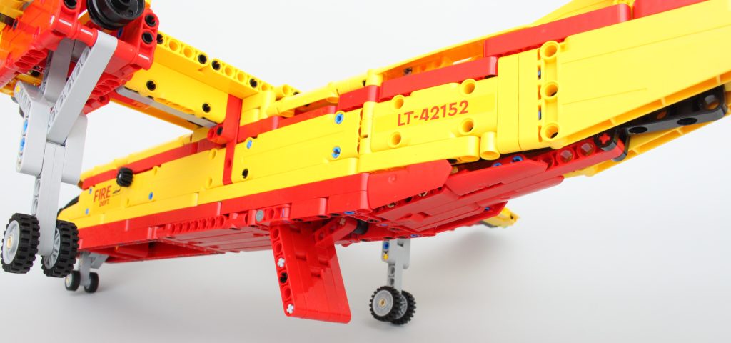 LEGO Technic 42152 Firefighter Aircraft review 13 1024x480