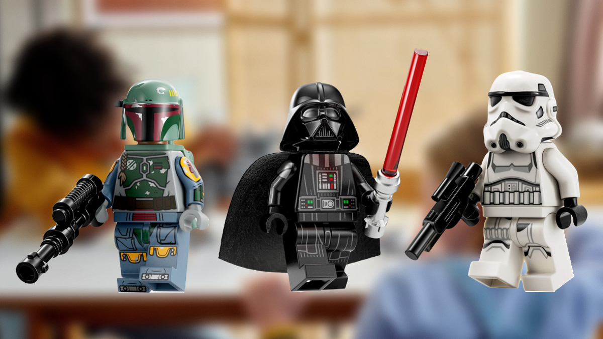 Fan reactions to the new Star Wars mechs reveal the minifigures steal the show