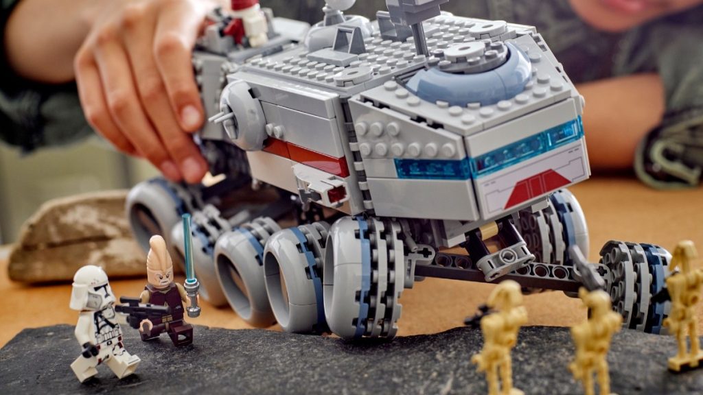 LEGO Star Wars 75413 featured 1024x576