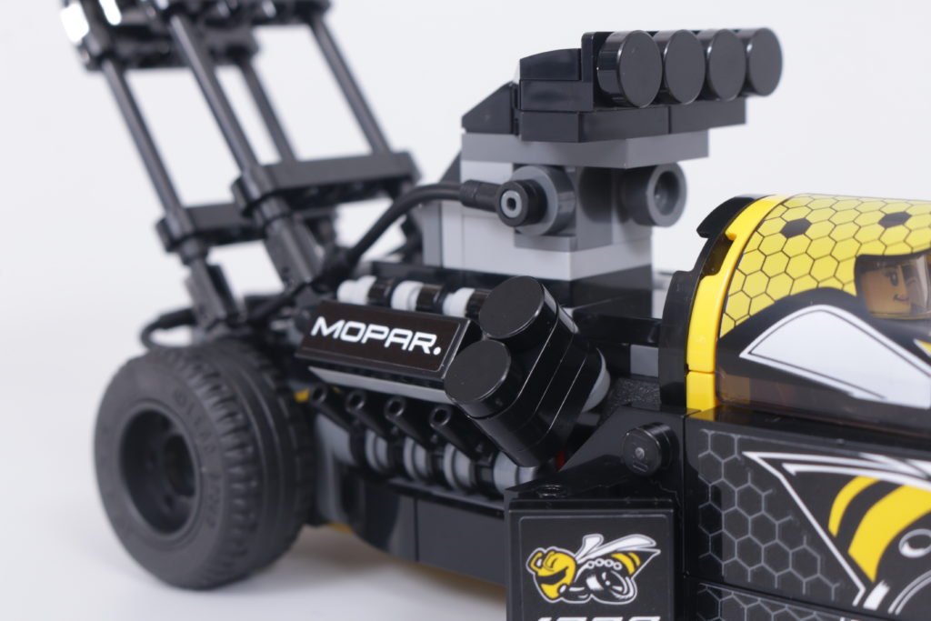 LEGO Speed Champions 76904 Mopar DodgeSRT Top Fuel Dragster and 1970 Dodge Challenger TA review 26
