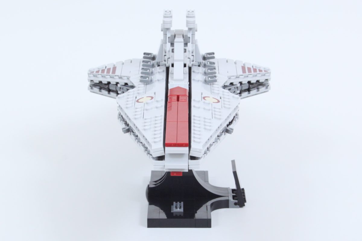 lego star wars 75441 Venator Class Attack Cruiser review 3 1200x800