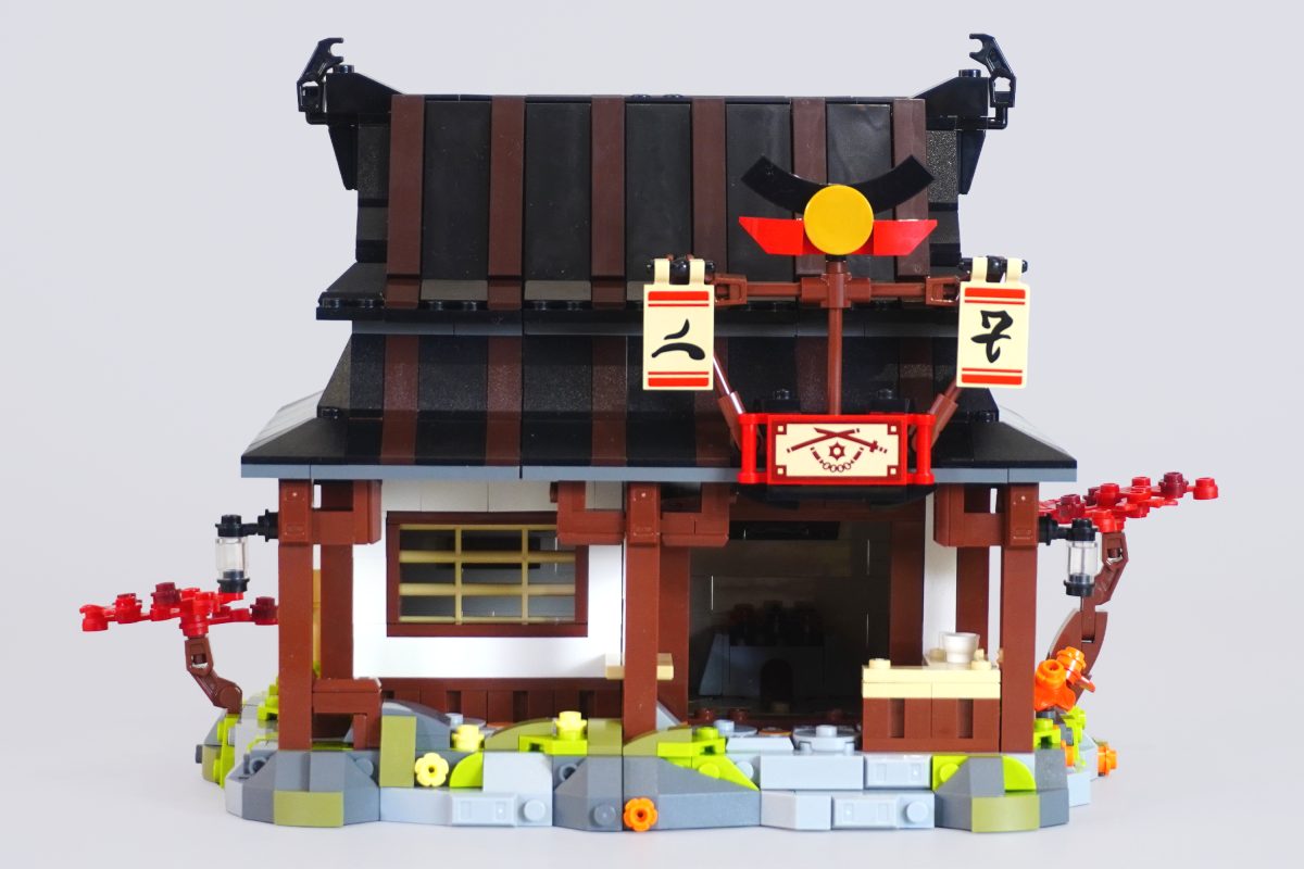 LEGO NINJAGO 71858 Four Weapons Blacksmith 15th Anniversary review 01 1200x800