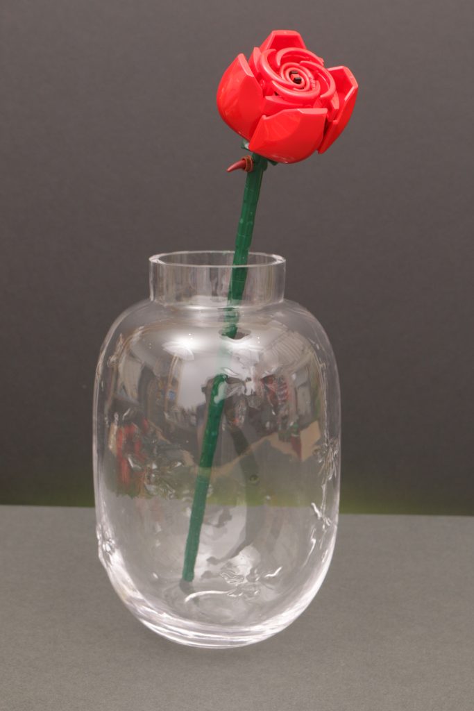 LEGO Botanical Collection 10328 Bouquet of Roses review 18 683x1024