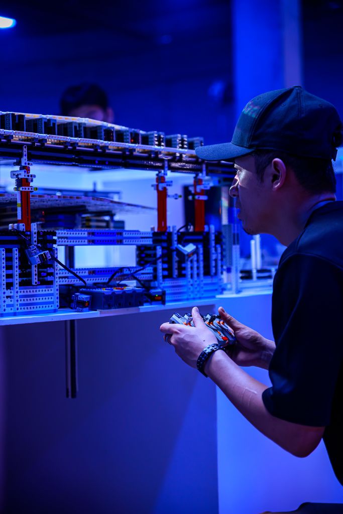 LEGO Technic Lamborghini Sián FKP 37 bts 9