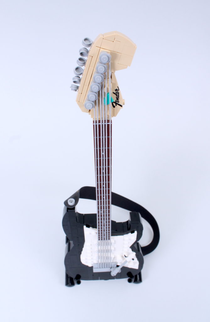 LEGO Ideas 21329 Fender Stratocaster review 17