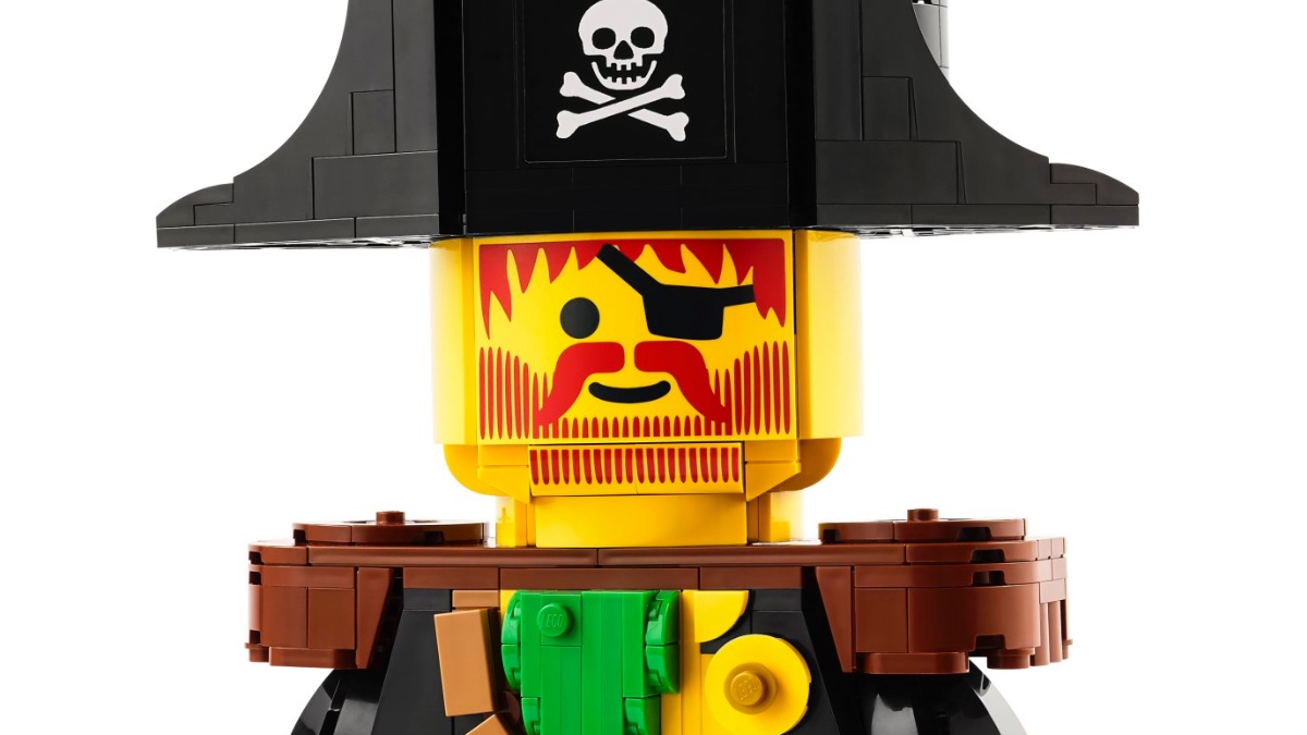 LEGO Pirates is back in newly-revealed LEGO House 40504 A Minifigure Tribute