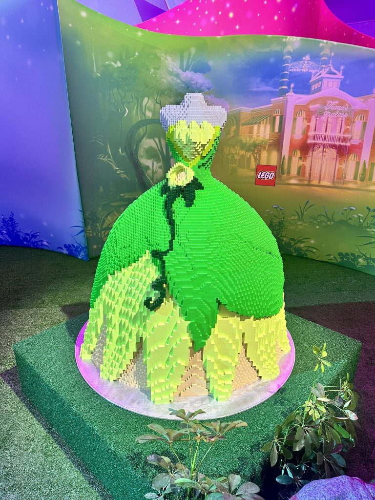 d23 disney princess dress lego 3 768x1024