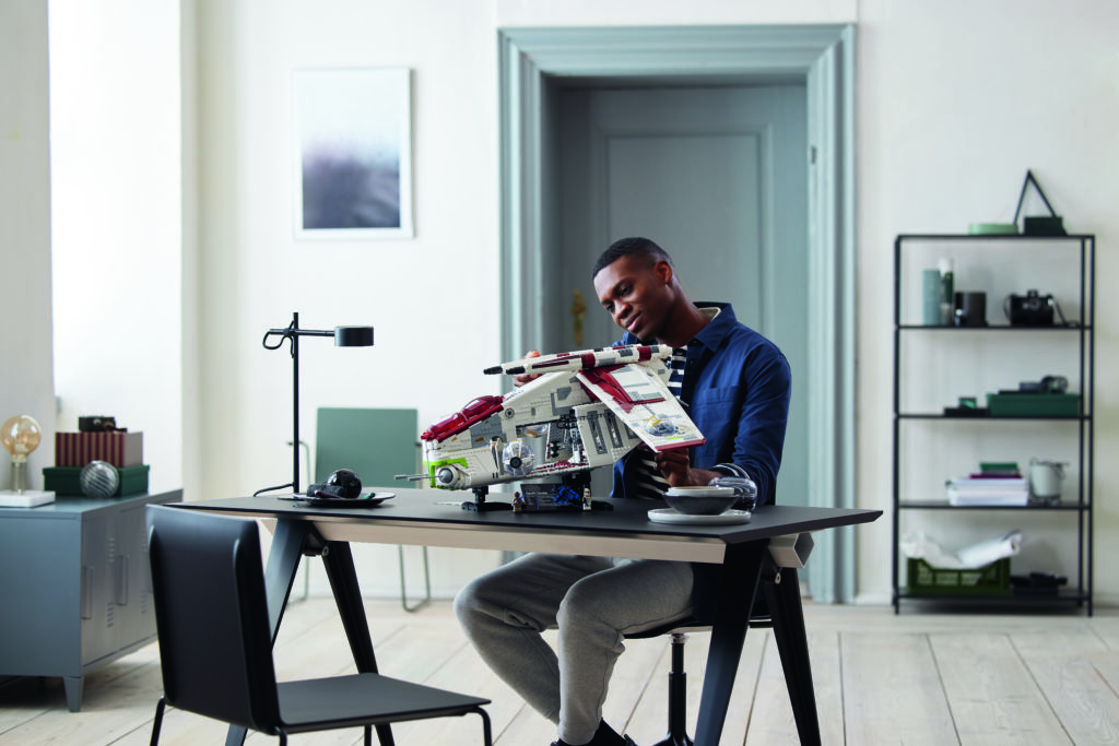LEGO Star Wars 75309 Republic Gunship 31