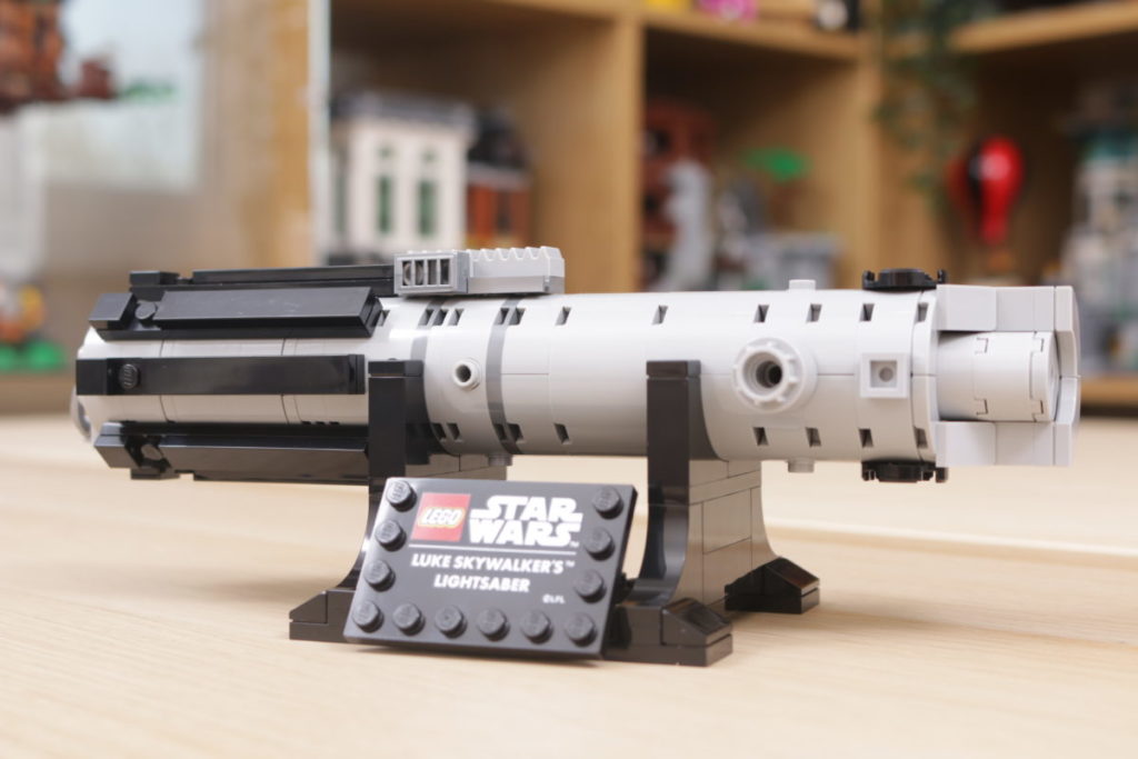 LEGO Black Friday Star Wars 40483 Luke Skywalkers Lightsaber review 12 1024x683