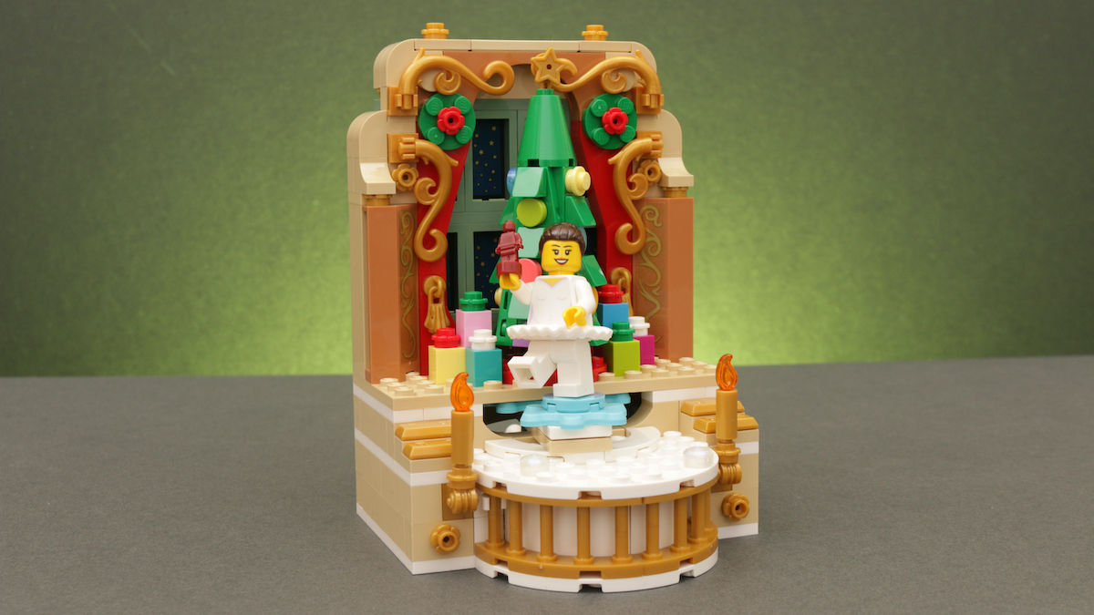 LEGO 40701 Ballerina & Nutcracker Scene gift-with-purchase review