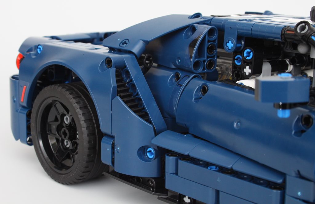 LEGO Technic 42154 2022 Ford GT review 19 1024x662