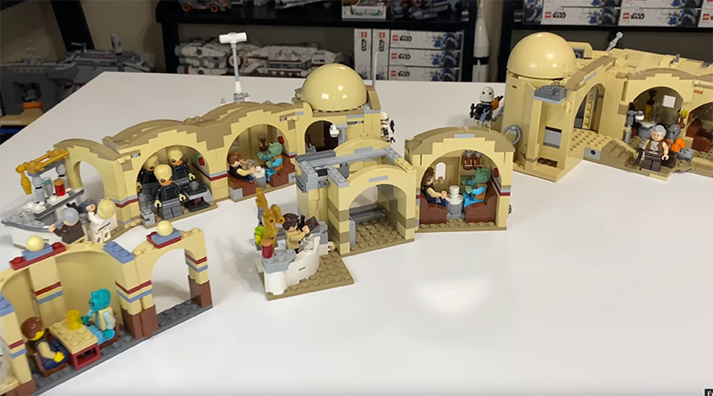 LEGO Star Wars 75290 Mos Eisley Cantina comparison